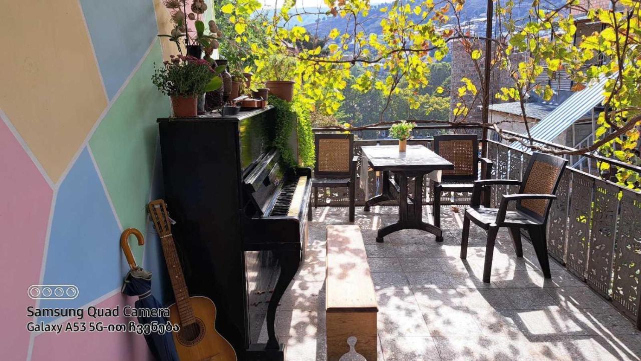 Apartment With A Nice Terrace In Old City Center Tbilisi Eksteriør billede